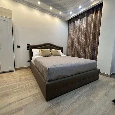 Le Chic Rooms ナポリ エクステリア 写真
