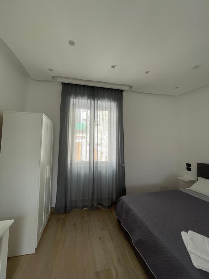 Le Chic Rooms ナポリ エクステリア 写真
