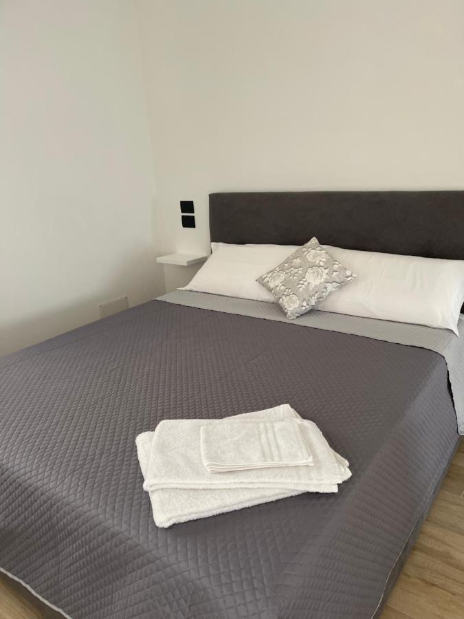Le Chic Rooms ナポリ エクステリア 写真